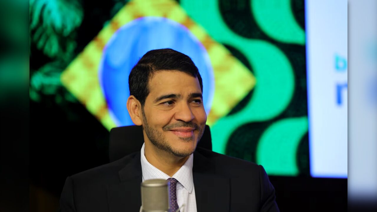 Messias chega ao Senado sob desconfiança e trava política