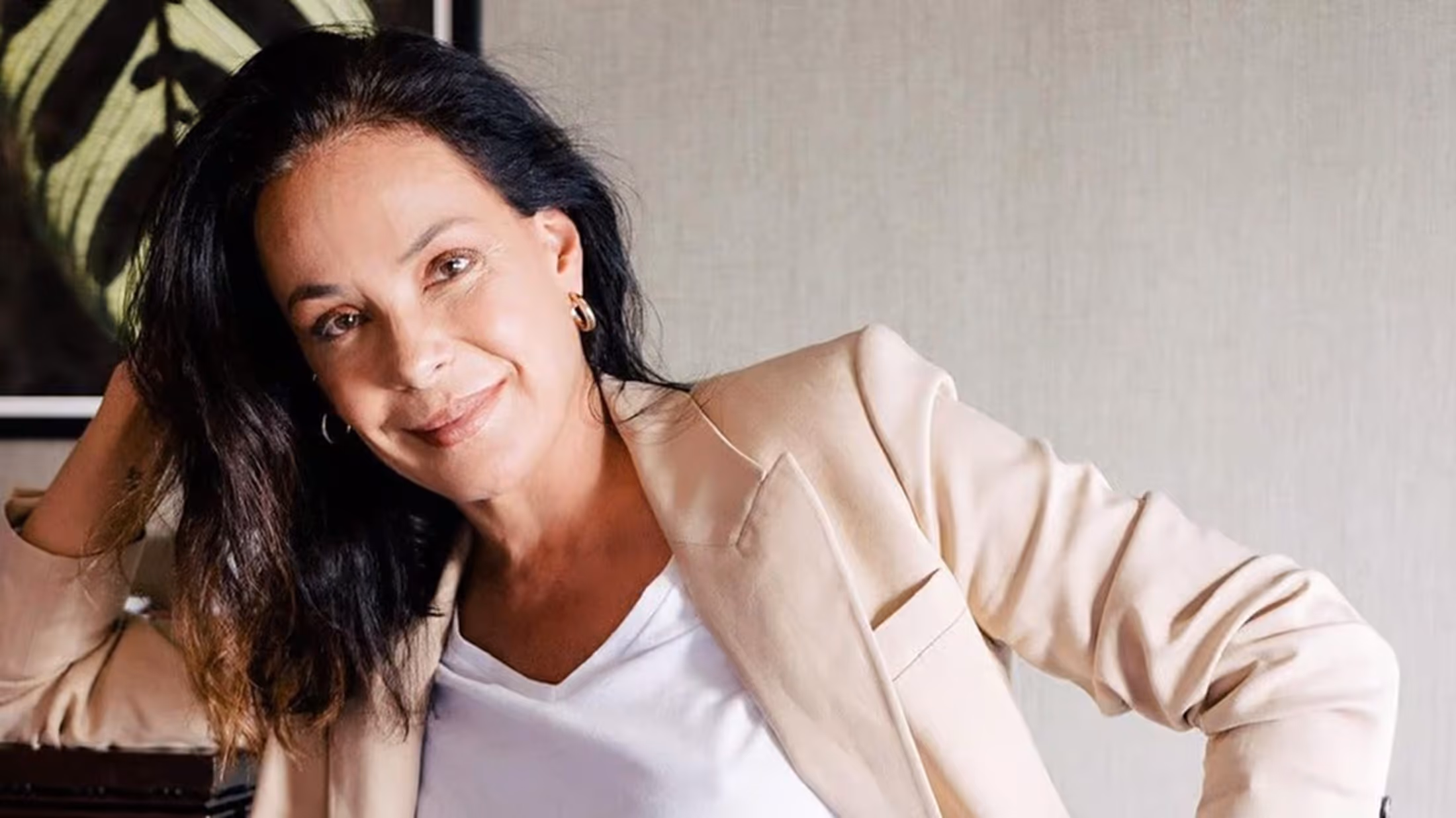 Carolina Ferraz é demitida pela Record após 6 anos