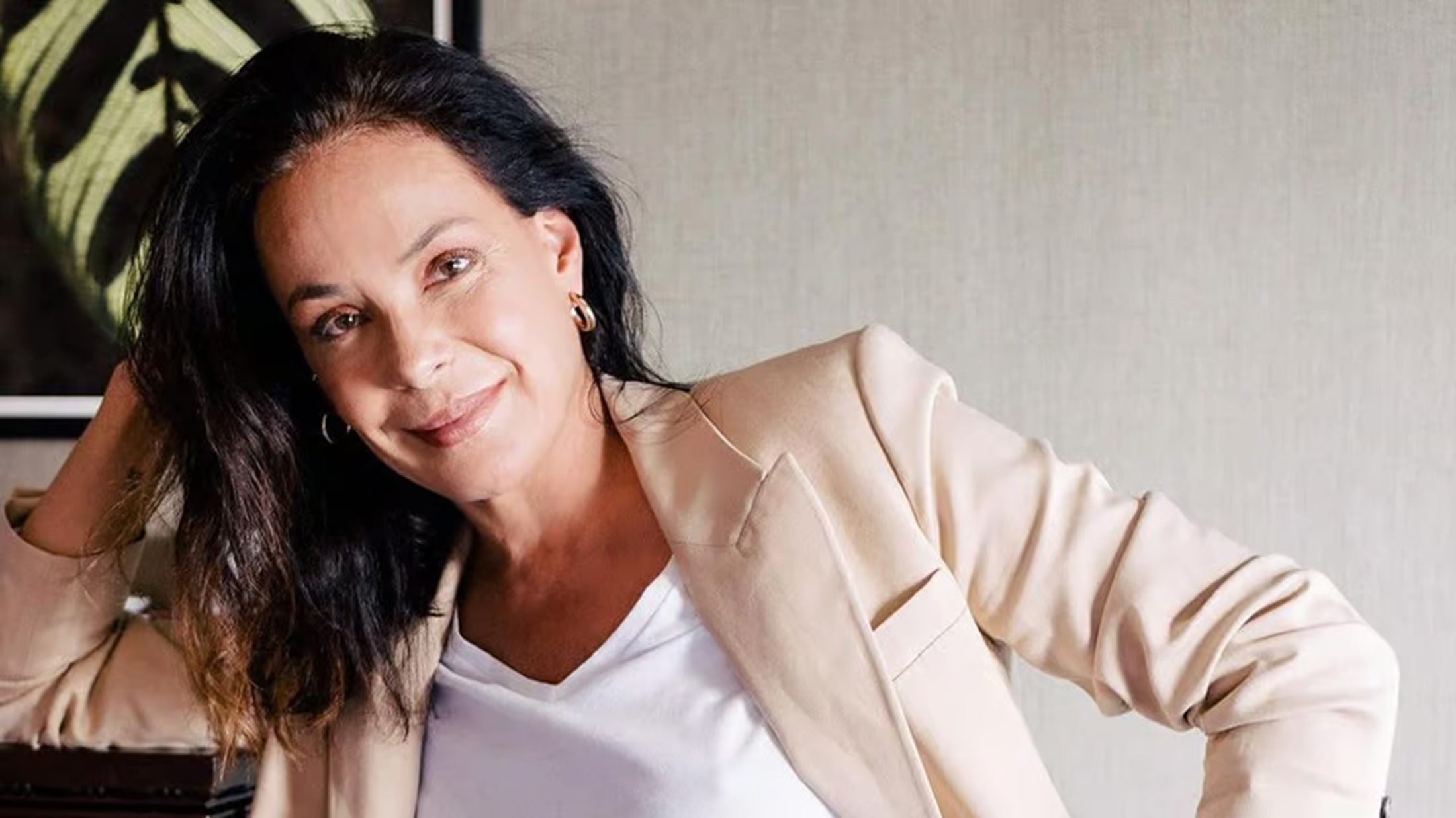 Carolina Ferraz é demitida pela Record após 6 anos