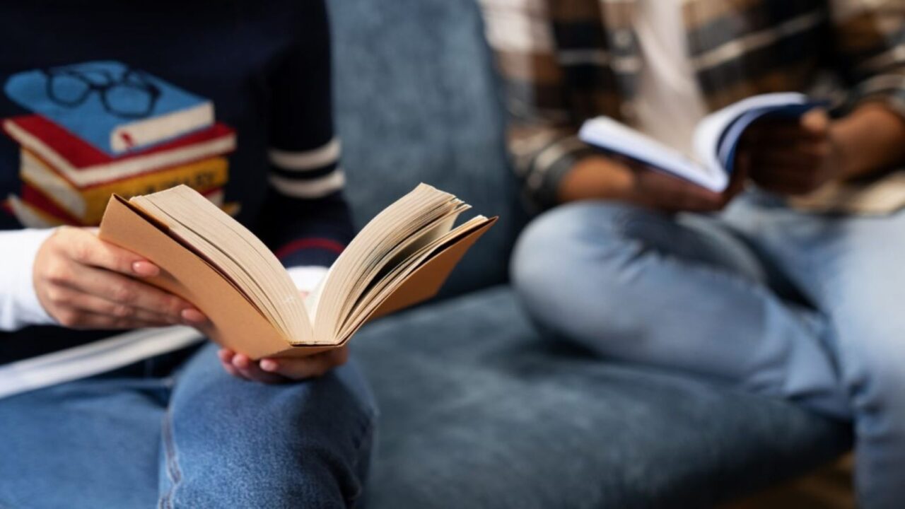 Dia Mundial do Livro é celebrado com distribuição gratuita e eventos em 30 cidades