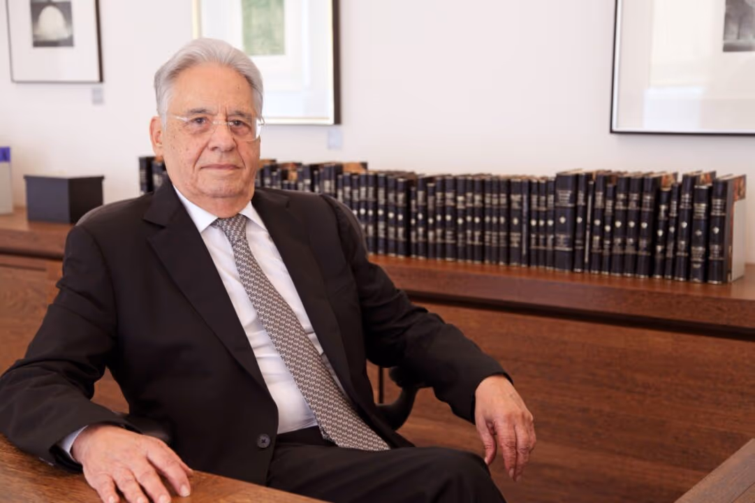 Família obtêm interdição judicial de FHC