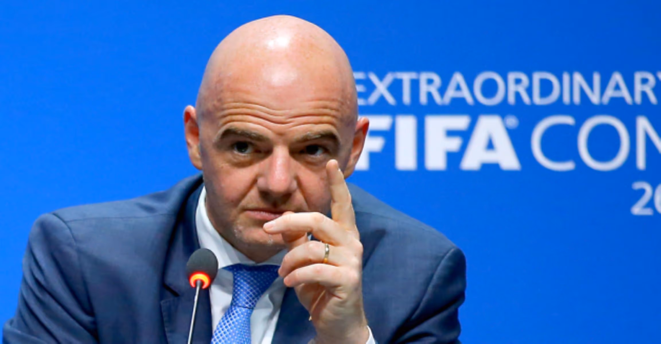 Infantino quer Irã na Copa: “Representam seu povo”