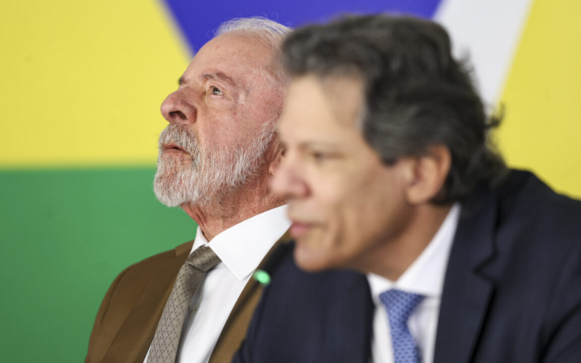 Haddad renega a taxa das blusinhas