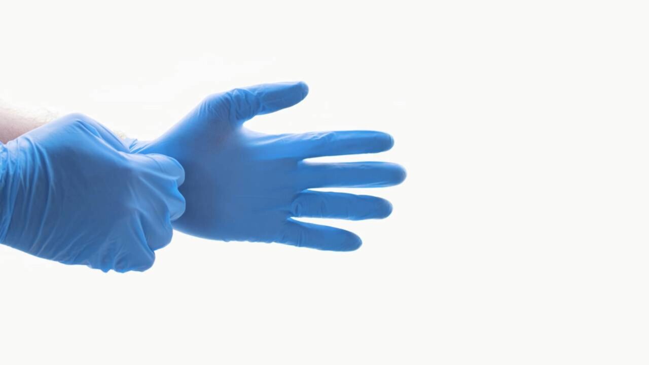 Luvas de laboratório podem ter inflado por anos o pânico da poluição