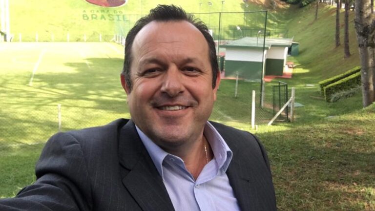 SBT demite executivo responsável por afundar a emissora