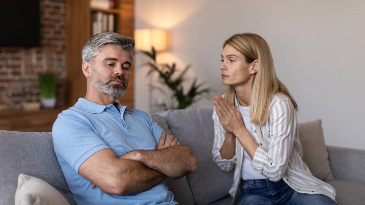 Segundo a psicologia, pessoas que pedem desculpas com frequência têm esse perfil