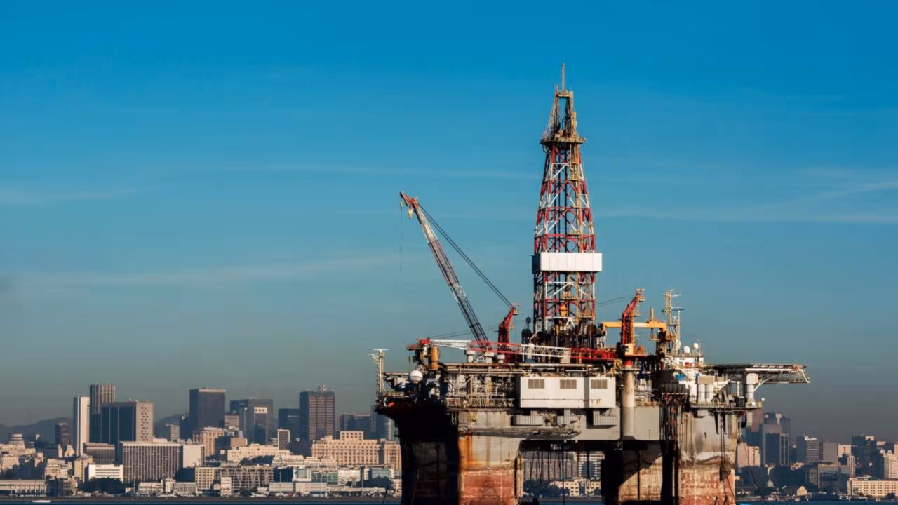 Petrobras faz descoberta no pré-sal da Bacia de Campos e pode mudar o jogo da exploração