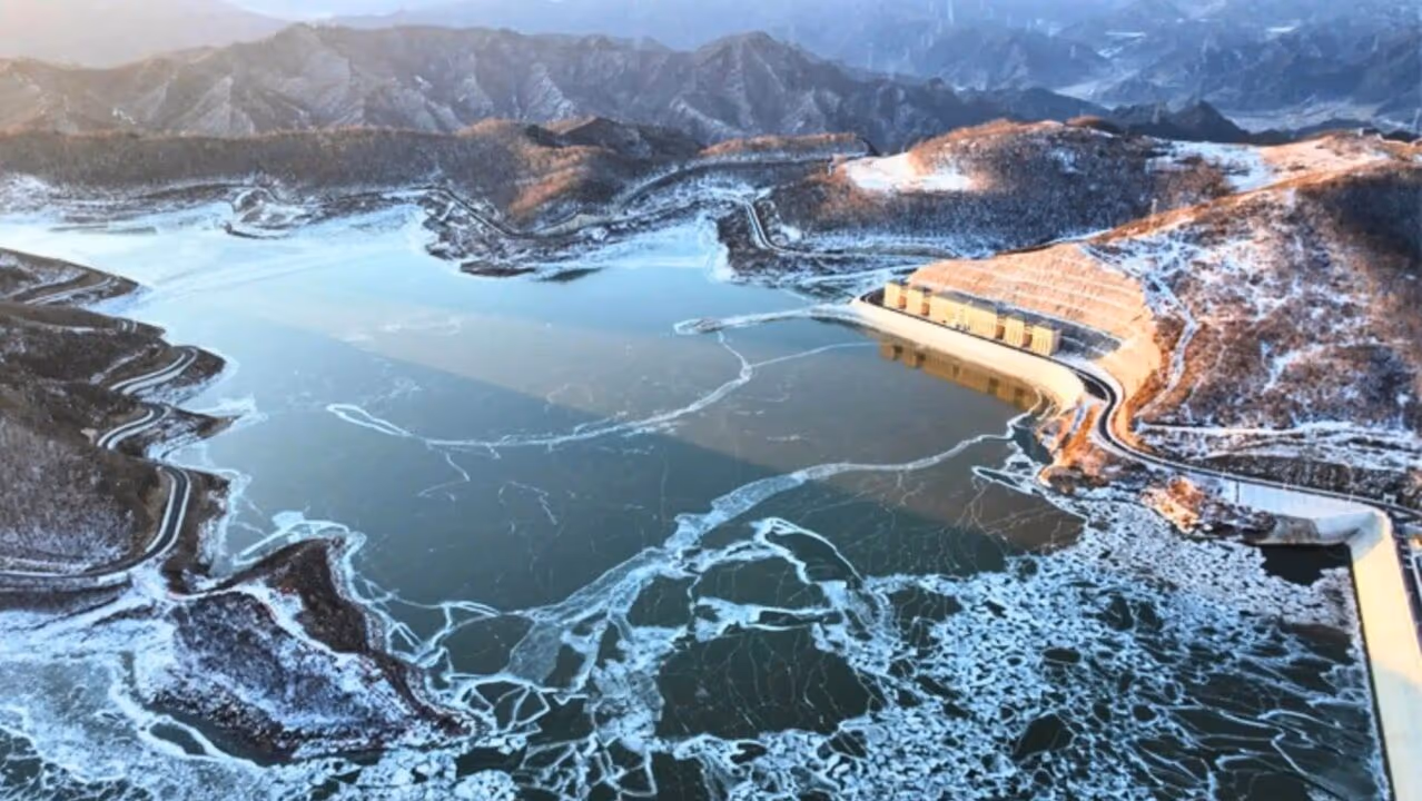 China utiliza “eletricidade das montanhas” para aproveitar energia