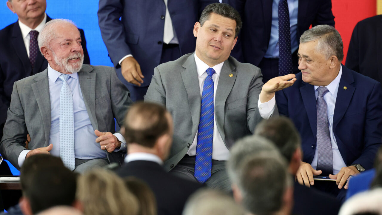 Lula é um zumbi