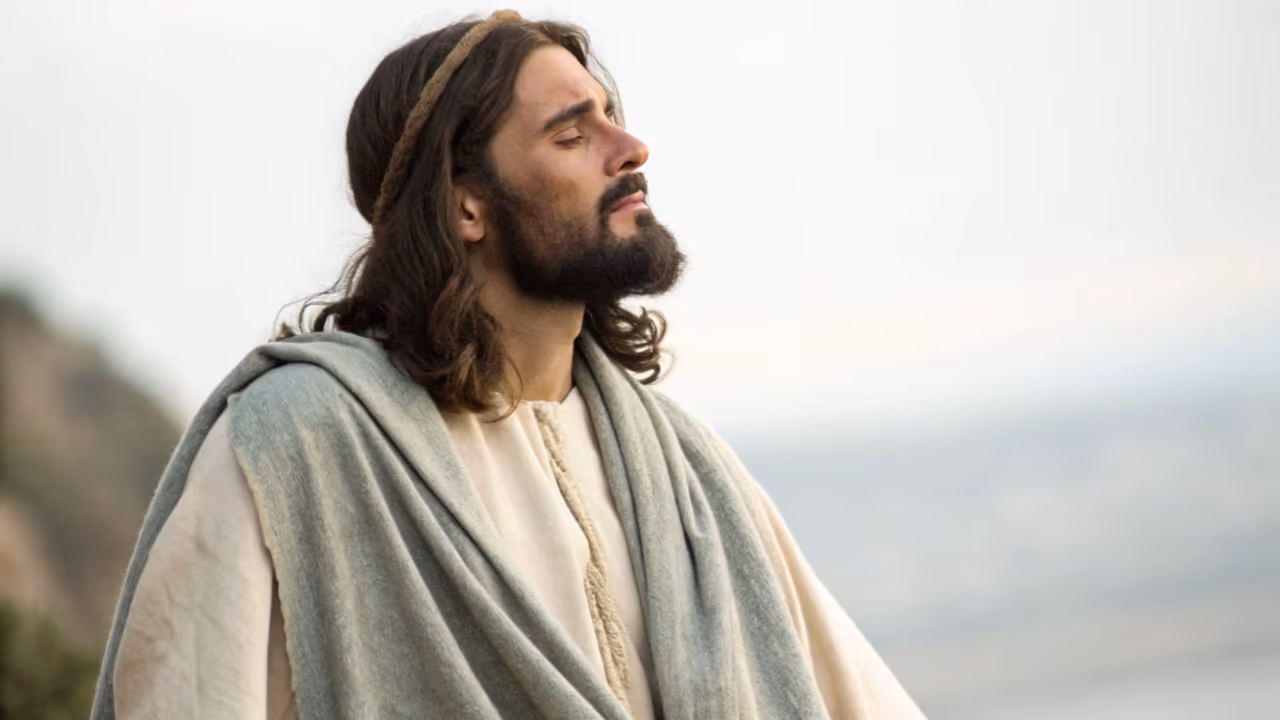 Como a história prova que Jesus é na verdade Deus