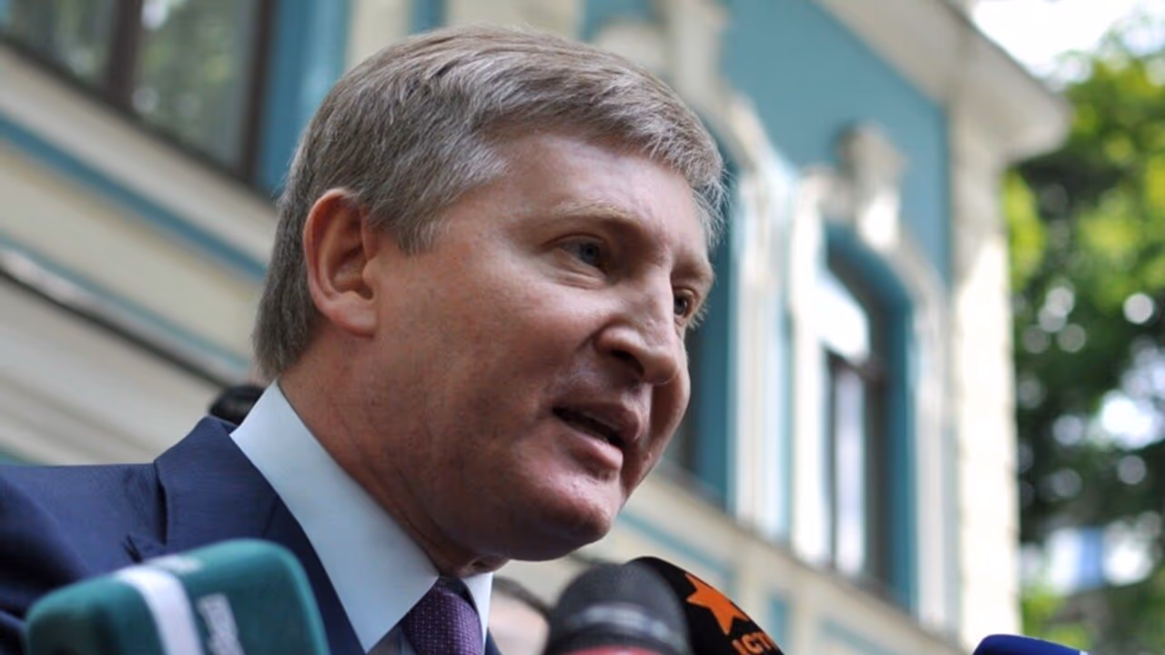 Dono de time de futebol compra apartamento mais caro da história