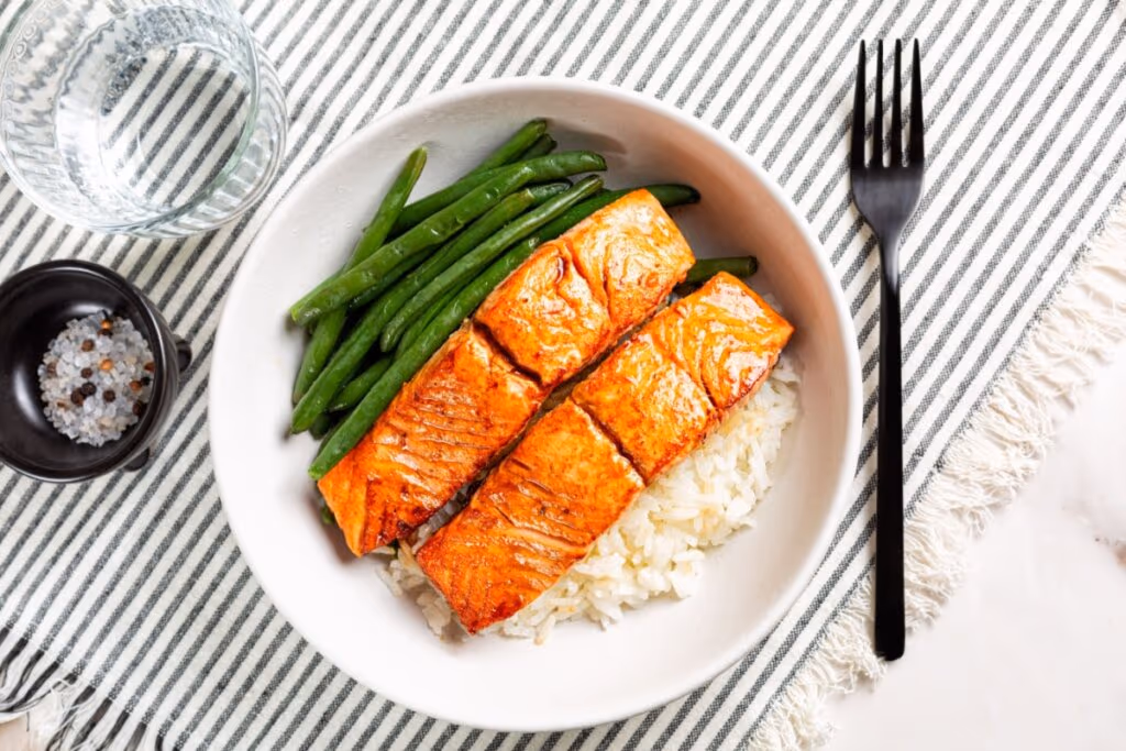 Almoço saudável: 5 receitas leves e ricas em proteínas para a sua semana
