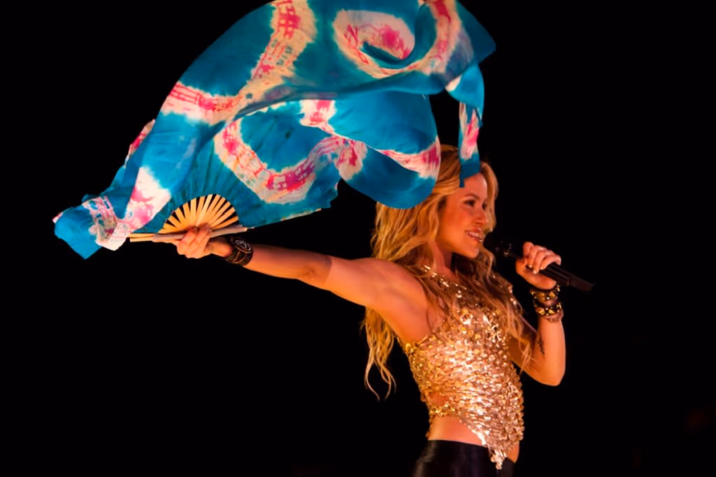 Vai ver a Shakira no Rio? Relembre 5 shows marcantes da cantora no Brasil