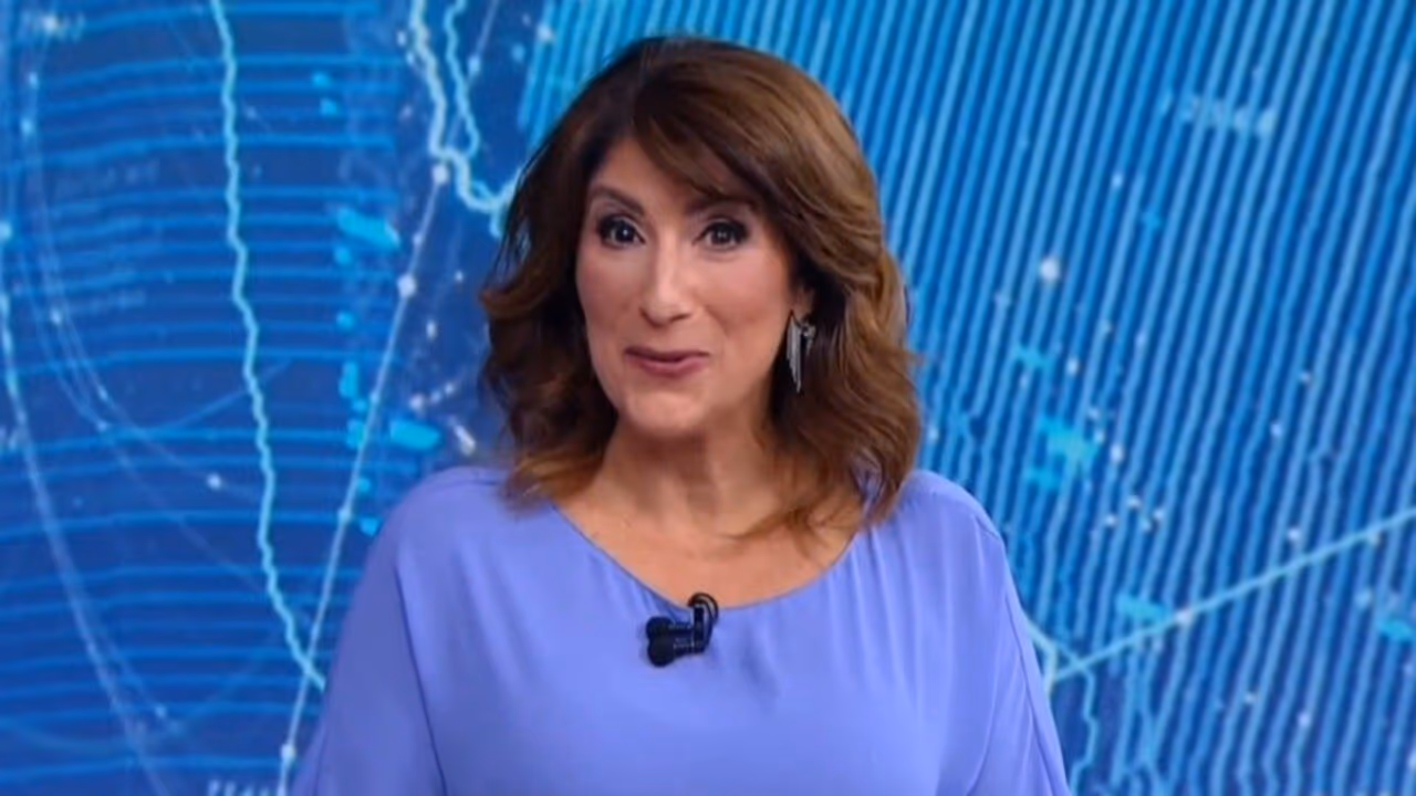Apresentadora do SBT passa mal ao vivo durante telejornal