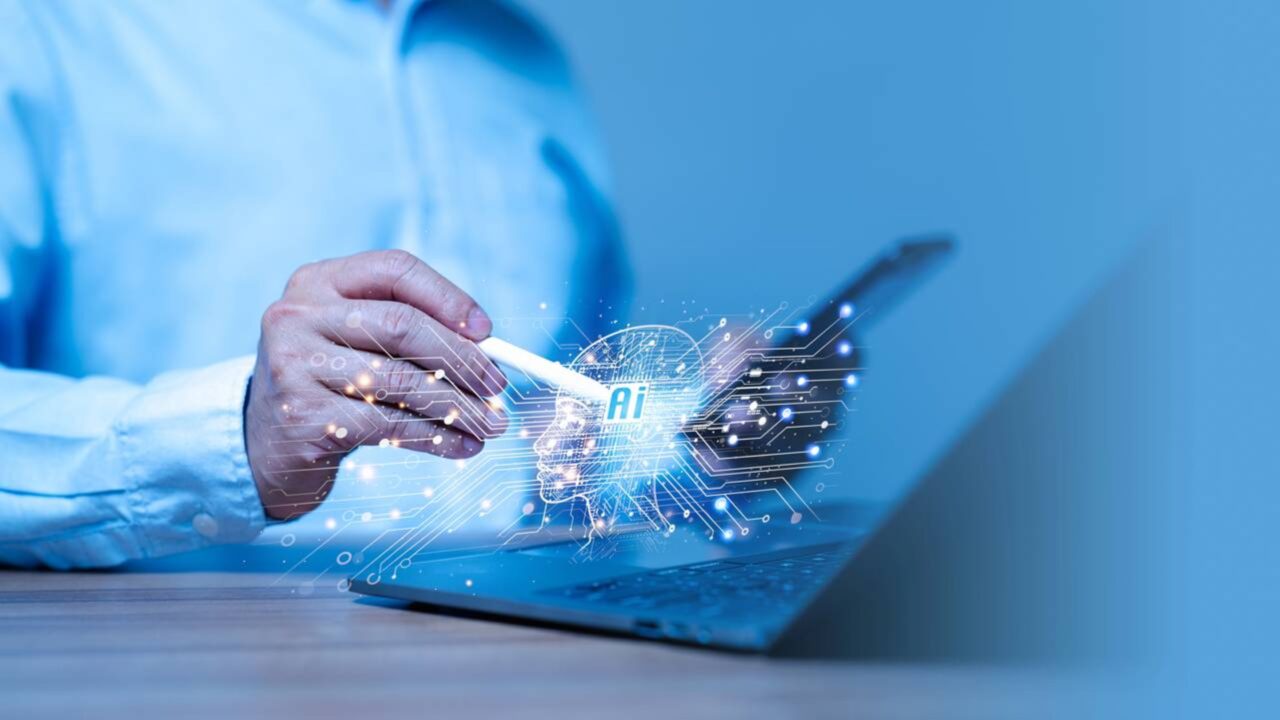 Cinco profissões de tecnologia e dados para mudar de carreira em 2026