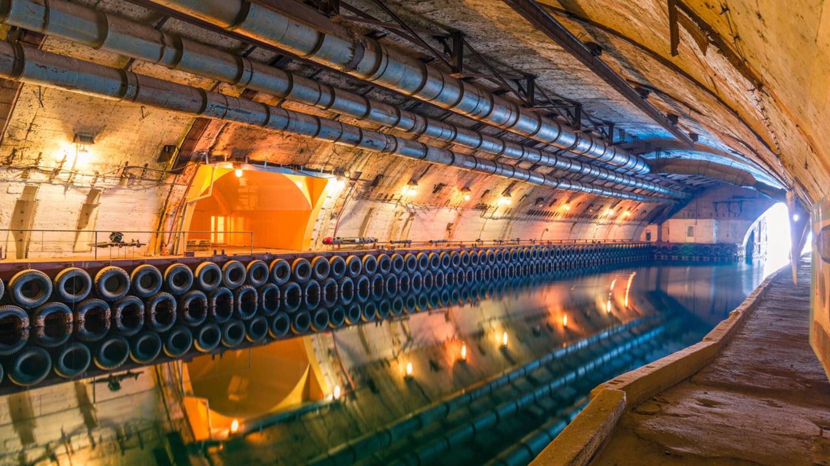 A borracha usada para manter os túneis submarinos selados está se deteriorando