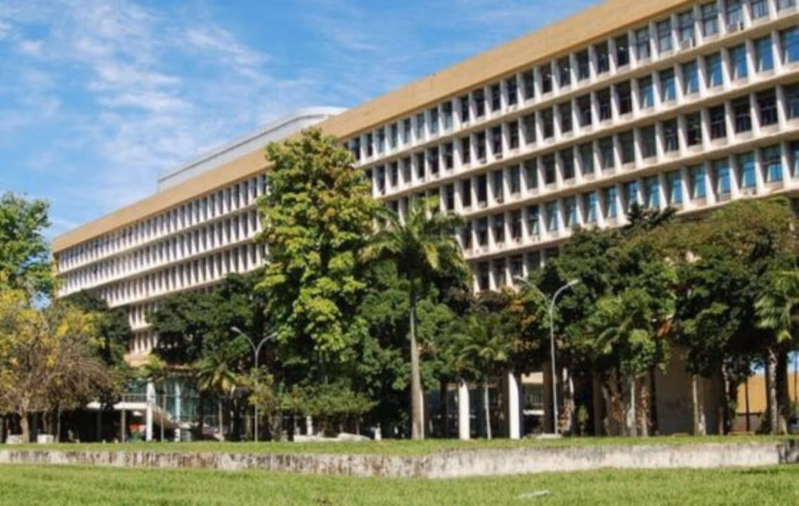 Greve nas federais expõe racha entre governo e servidores