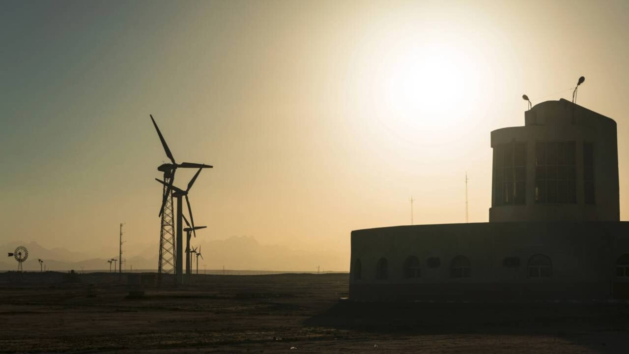 O país mais ensolarado e ventoso anuncia projeto para abastecer 6 milhões de residências