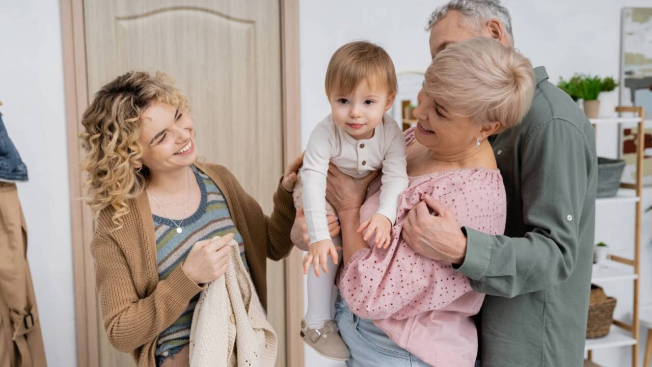 A sociologia revela por que o hábito de visitar a casa dos amigos sem avisar se tornou uma ofensa moderna