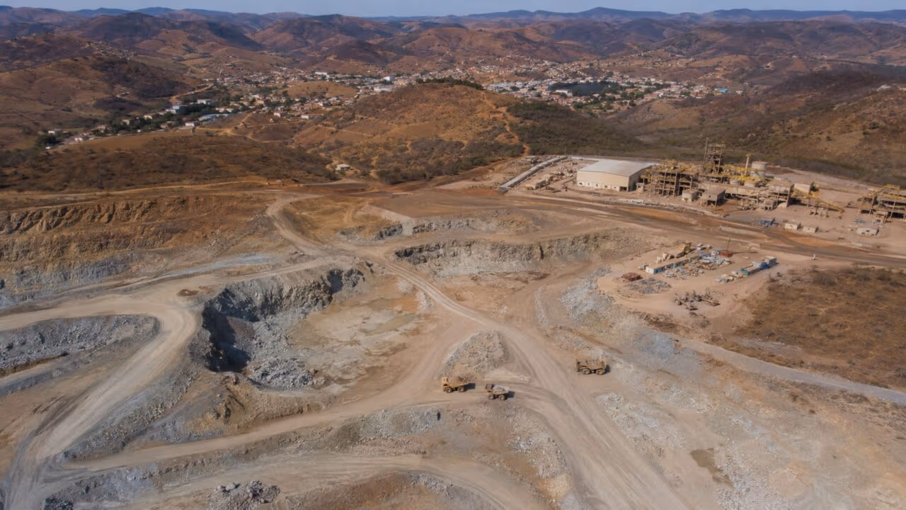 O lítio no Vale do Jequitinhonha virou “Ouro Branco” e já muda a economia de Minas