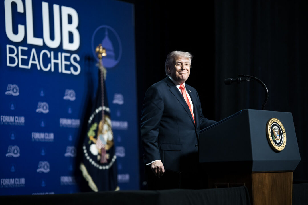 Crusoé: EUA mantêm negociações com o Irã, diz Trump