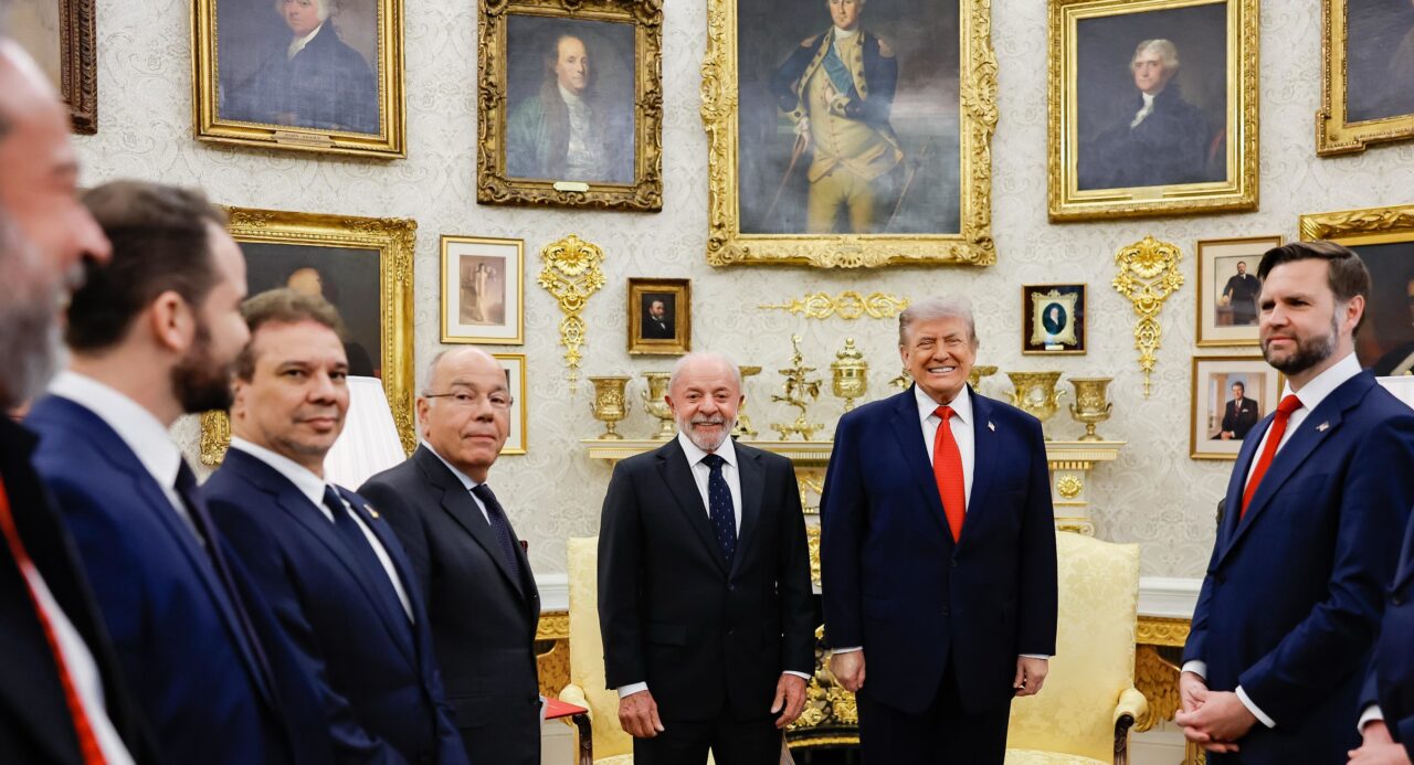 Lula diz ter entregue a Trump lista de autoridades que tiveram vistos revogados