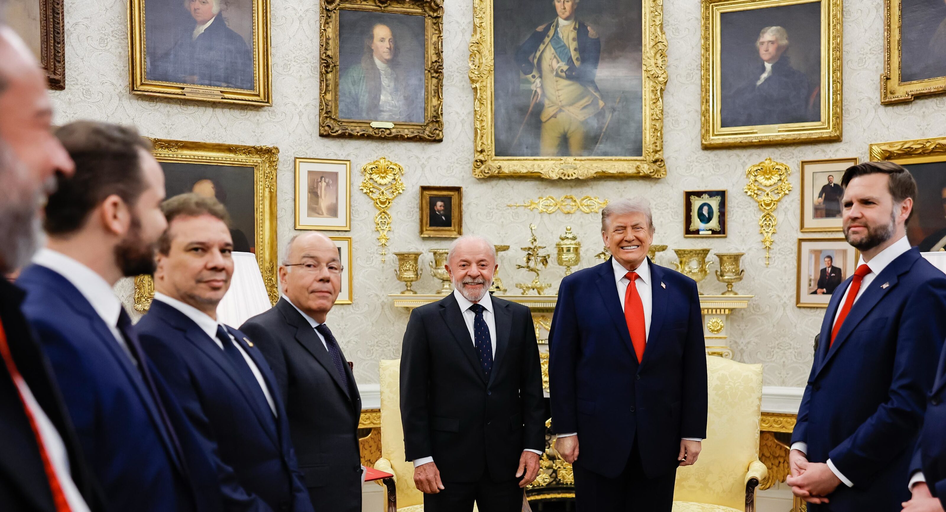 Lula diz ter entregue a Trump lista de autoridades que tiveram vistos revogados