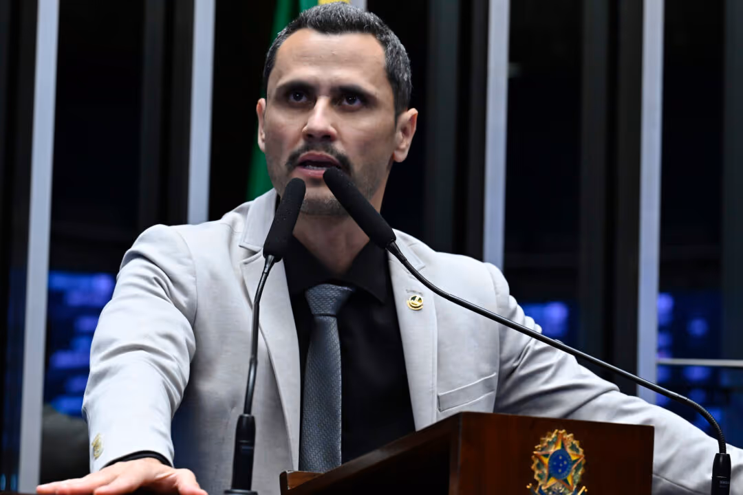 Cleitinho trava definição do PL para o governo de Minas