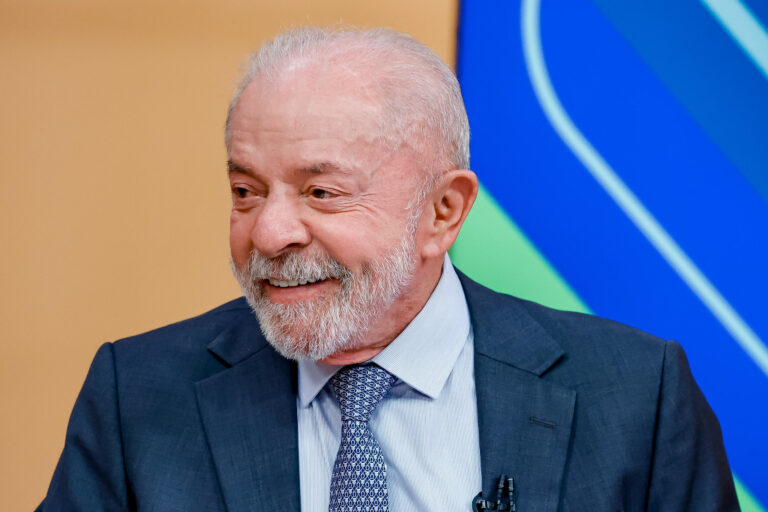 Datafolha aponta leve melhora na avaliação de Lula após caso “Dark Horse”