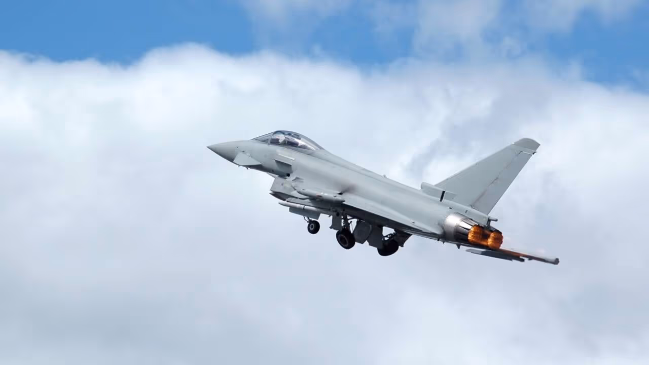 A Áustria decolou Eurofighters para interceptar aeronaves dos U-28A Draco dos EUA que não foram autorizadas a usar seu espaço aéreo