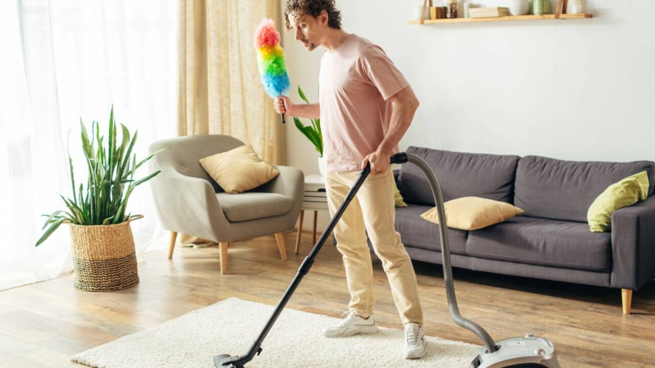A psicologia diz que pessoas que precisam manter a casa sempre arrumada não são perfeccionistas, mas que tem necessidade de regular emocionalmente