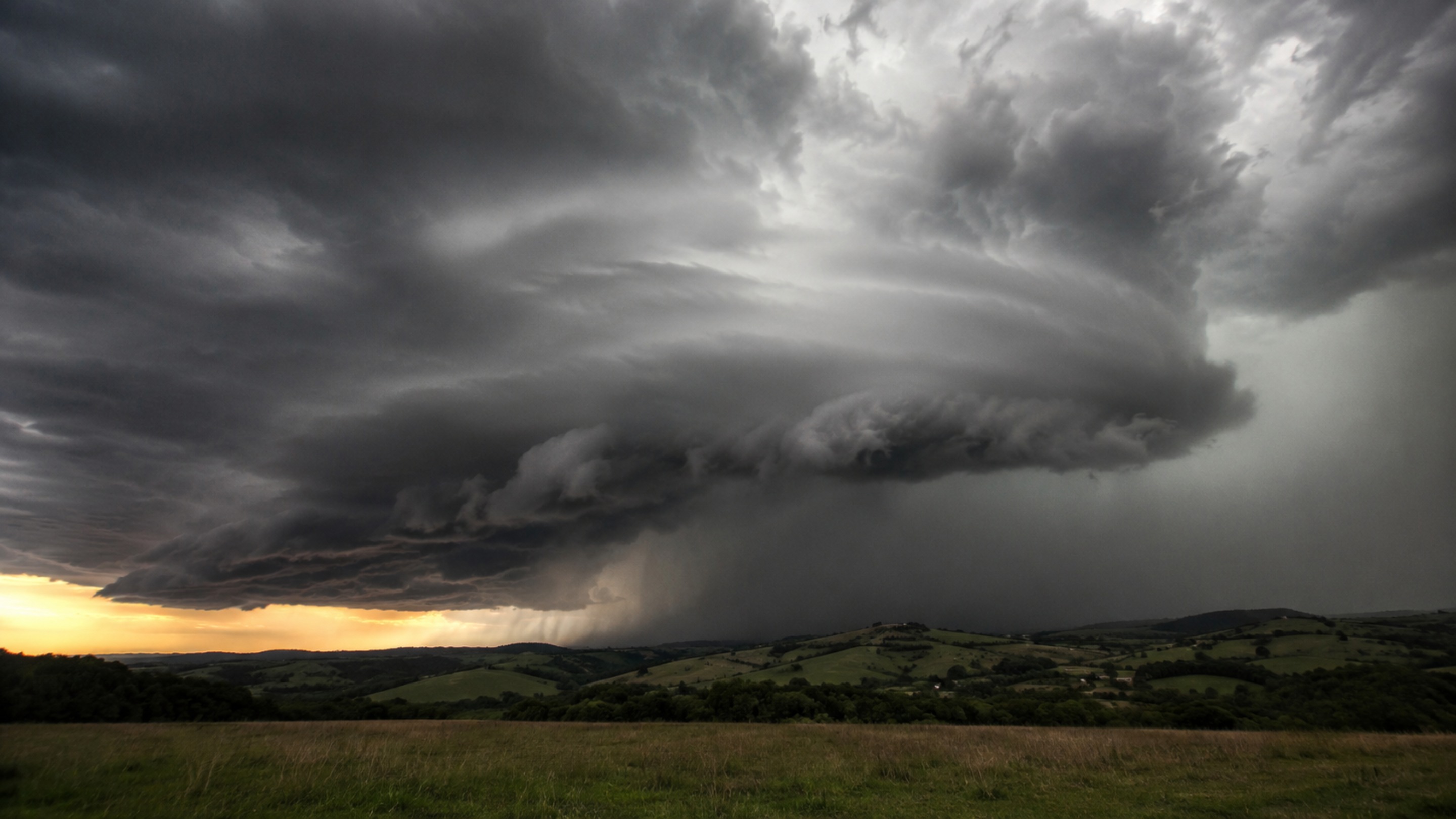Alerta Inmet para o risco de tempestade brutal no Sul e Sudeste do Brasil nos dias 23 e 24