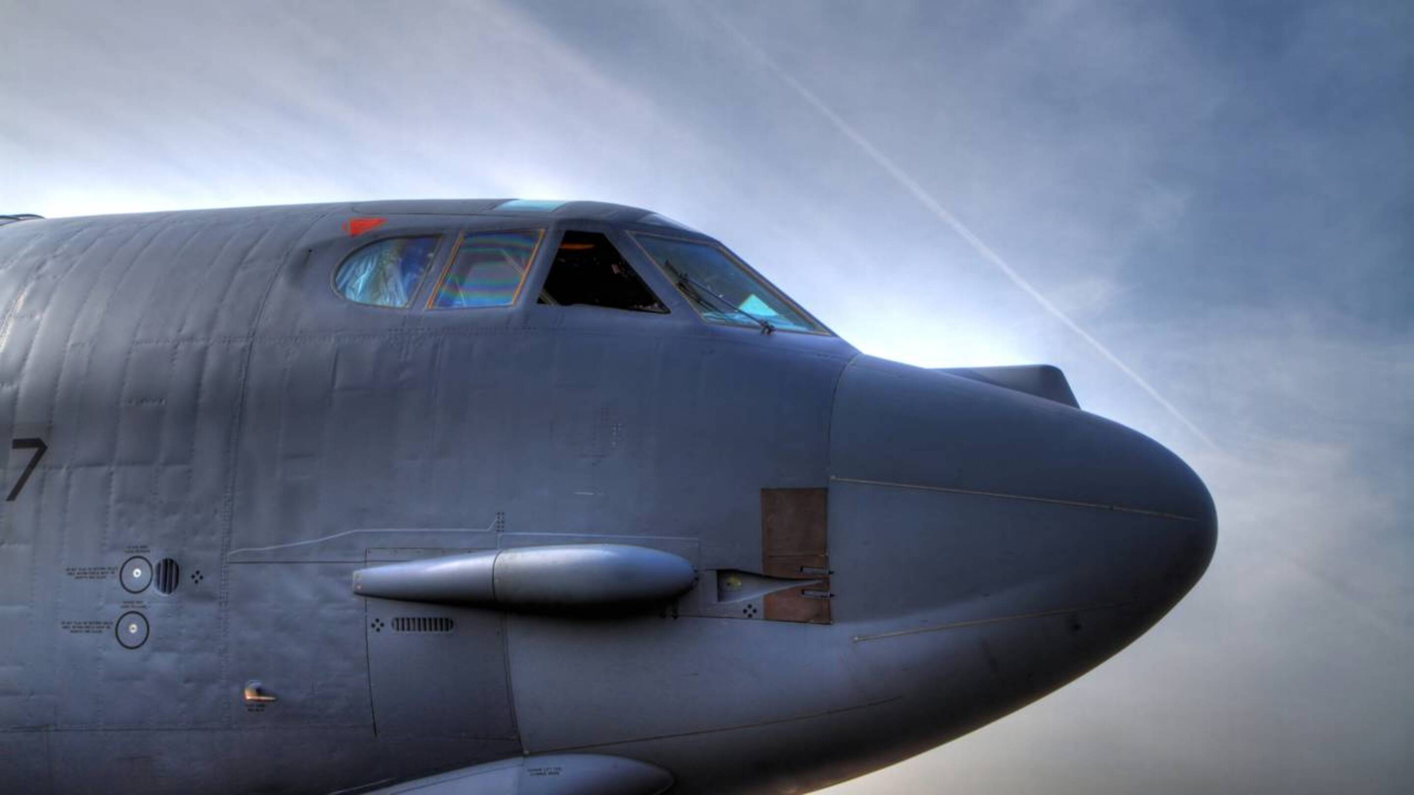 B-52 aposentado ganha nova missão e vira banco de testes para impressão 3D