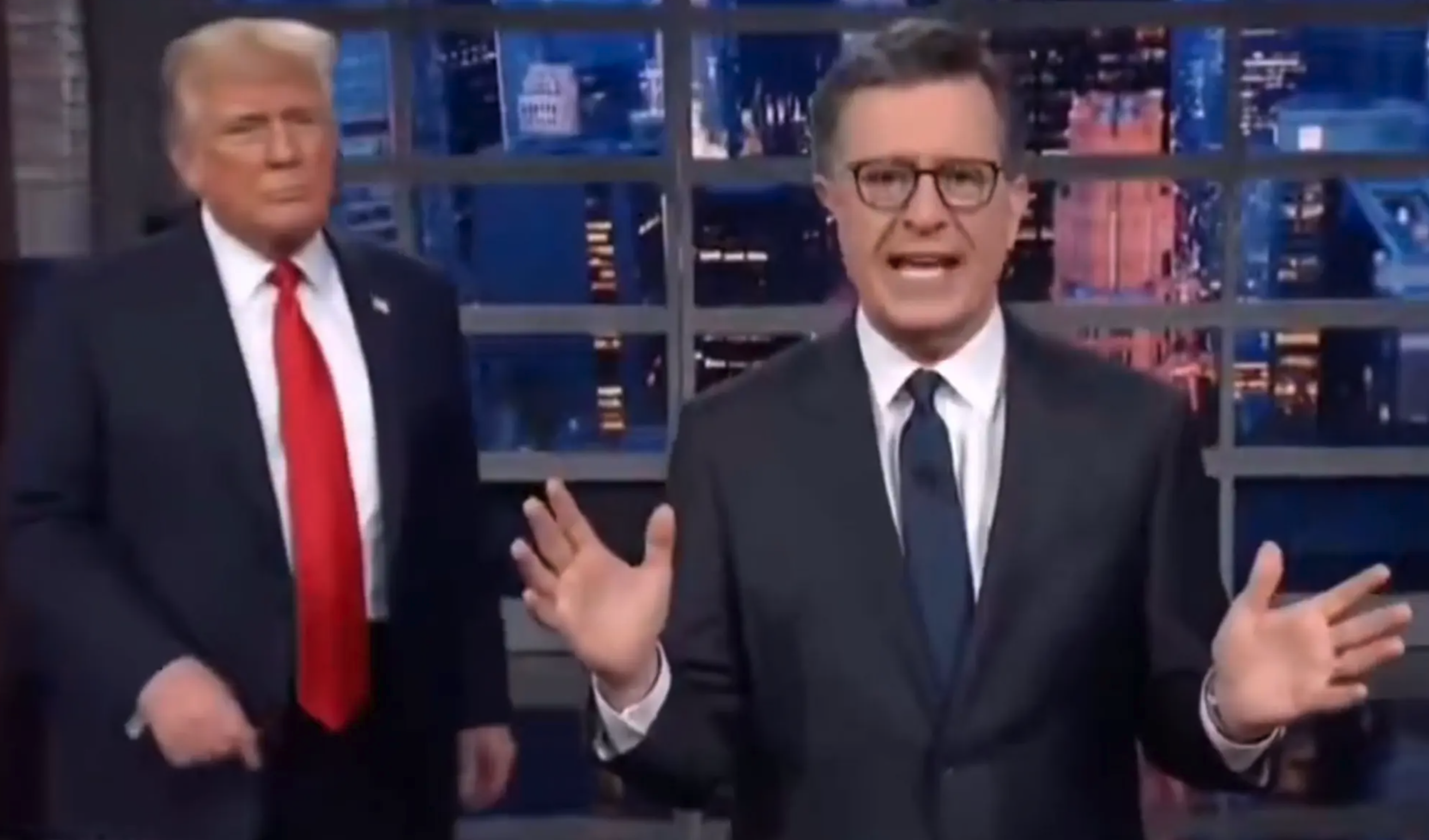 Trump “joga” Stephen Colbert no lixo após fim de “The Late Show”