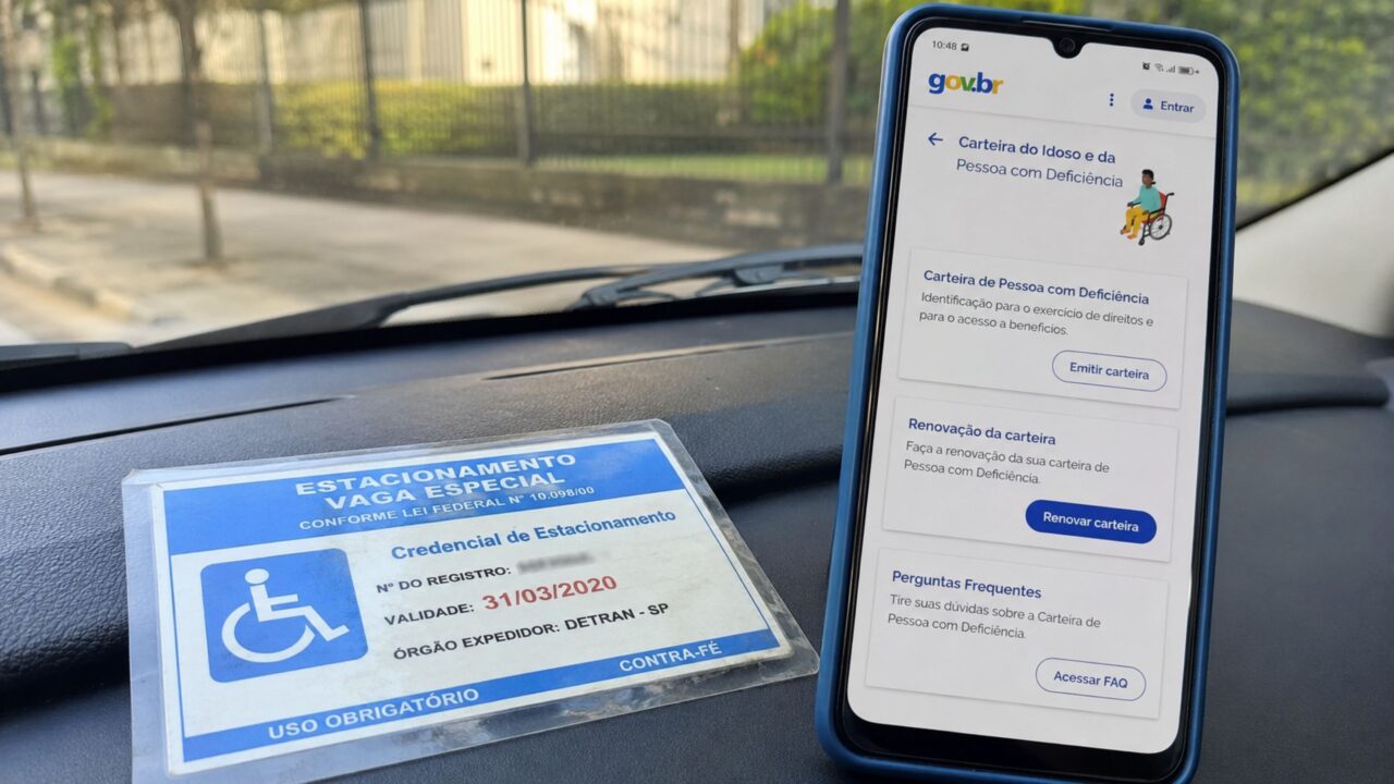 O que diz a lei sobre estacionar em vaga de idoso com a credencial vencida?