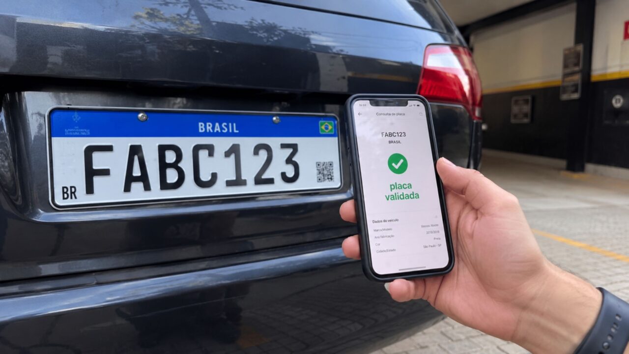 Como consultar a placa de qualquer carro pelo QR Code no celular