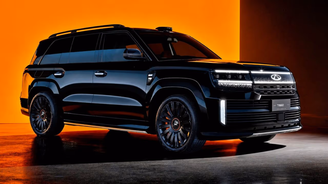 Novo SUV chines de topo de linha estreia com tela retrátil e até gaveta de maquiagem