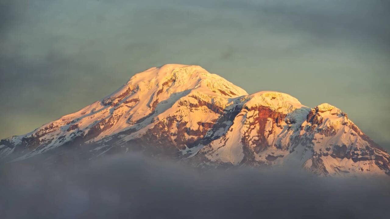 Montanha no Equador supera o Everest em uma disputa que quase ninguém conhece