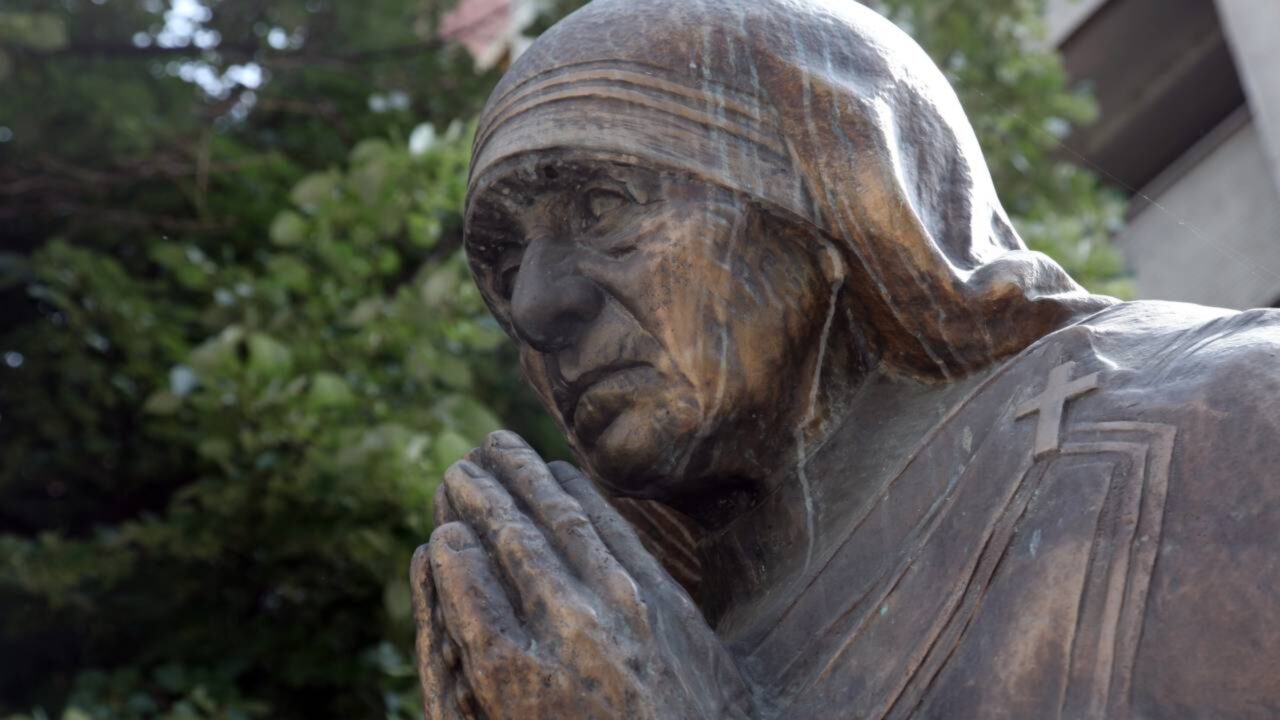 Citação do dia de Madre Teresa 'Quando você não tem nada, então você tem…' - frase explica por que a verdadeira felicidade muitas vezes começa quando as pessoas param de correr atrás das coisas materiais