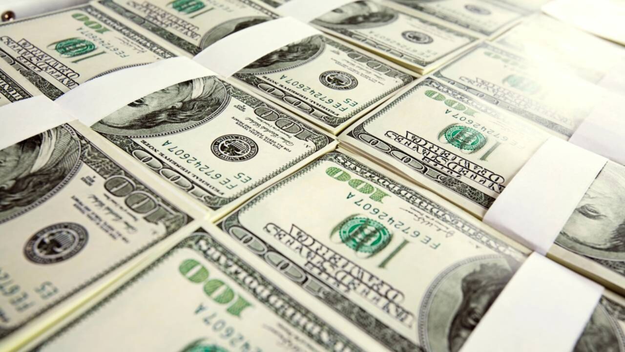 Depois de 43 anos, uma família americana vendeu sua empresa elétrica por US$ 1,7 bilhão e deu US$ 240 milhões para 540 trabalhadores