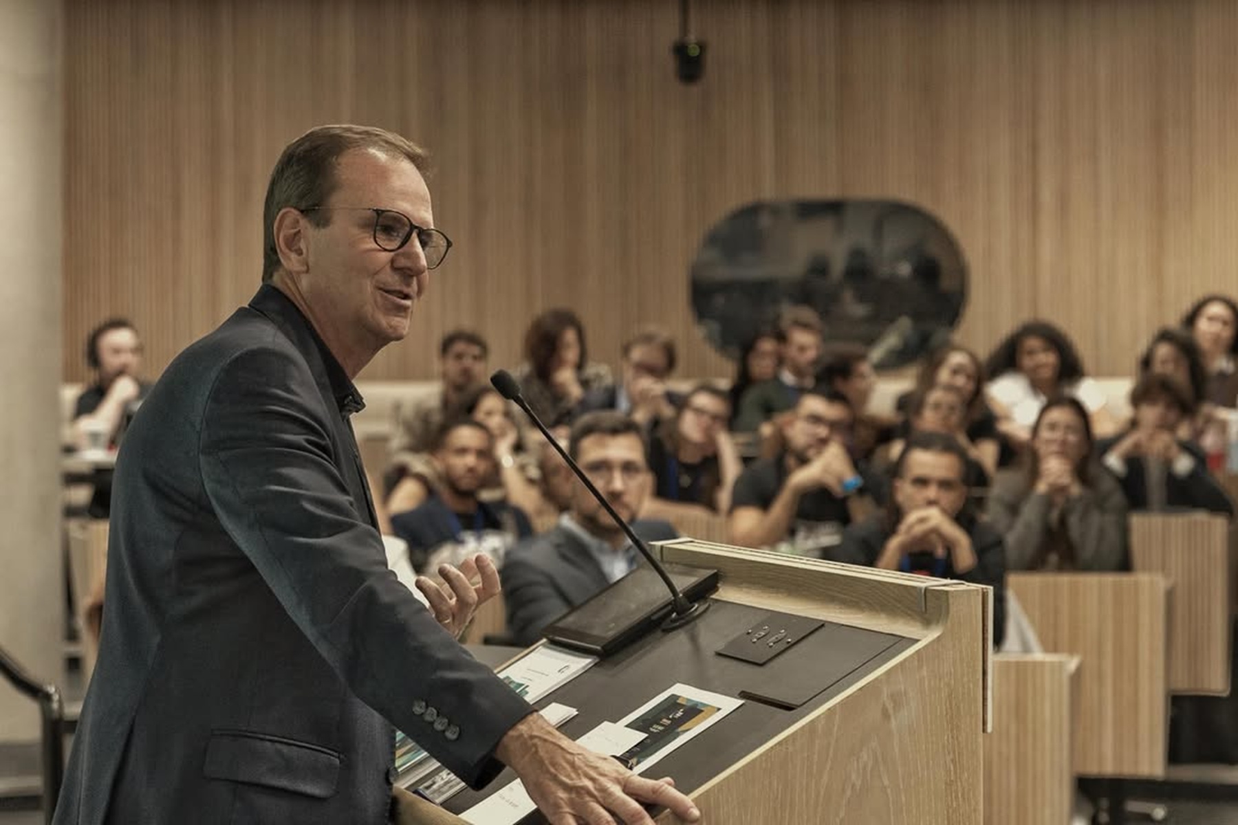 “Sair vivo e não terminar preso, já é uma vitória”, diz Paes