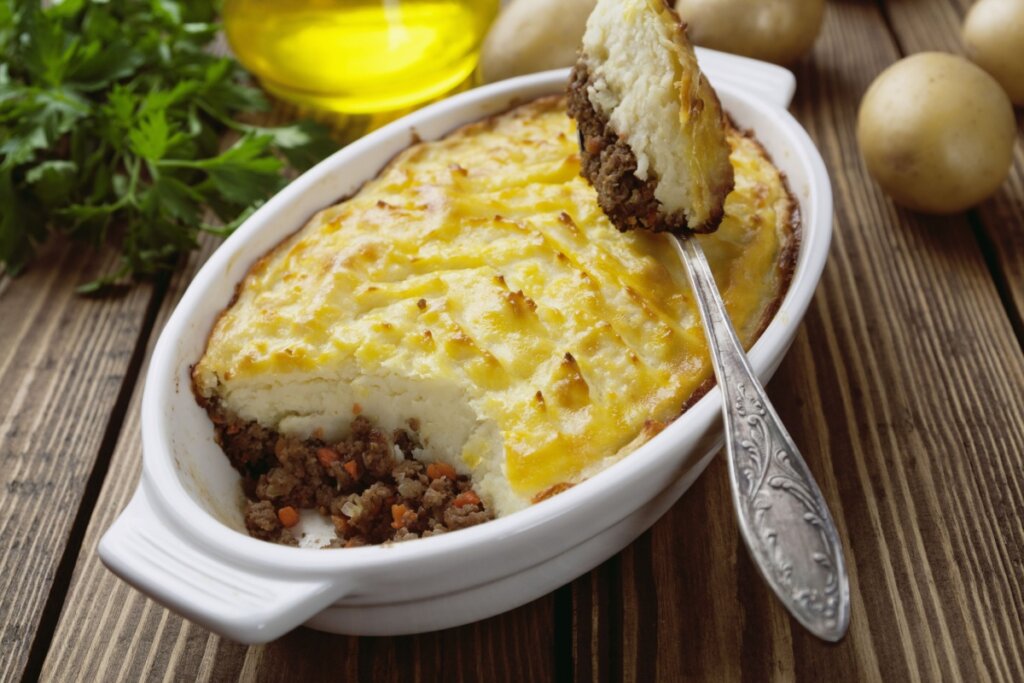 Receitas de travessa: 5 opções práticas e deliciosas para o almoço de Dia das Mães