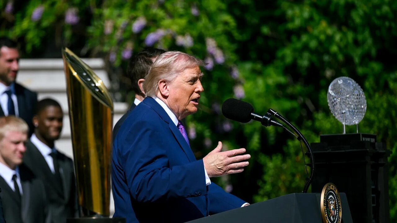 Acordo com Irã não está “totalmente negociado”, diz Trump