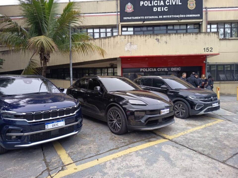 Polícia desarticula quadrilha que vendia falsos cursos de IA a idosos