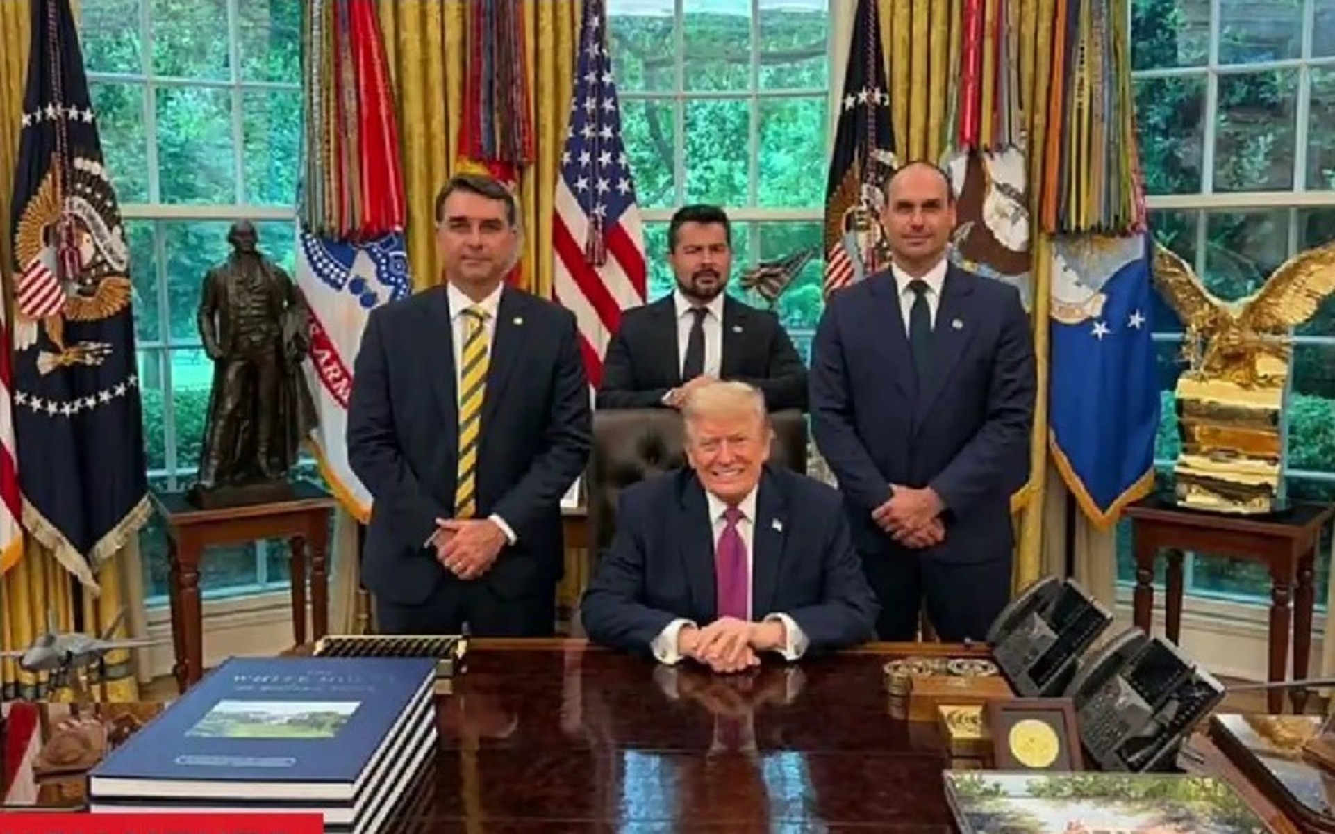 Governo Trump nega influência de Flávio em decisão sobre PCC e CV