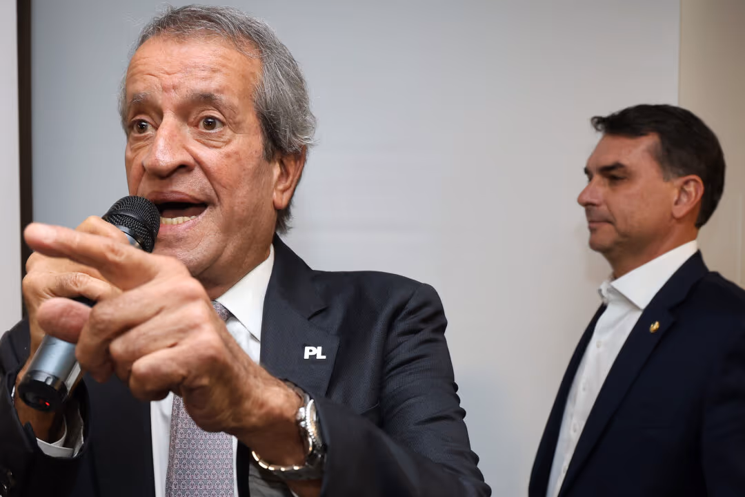 Valdemar nega “teste” para candidatura de Flávio à presidência