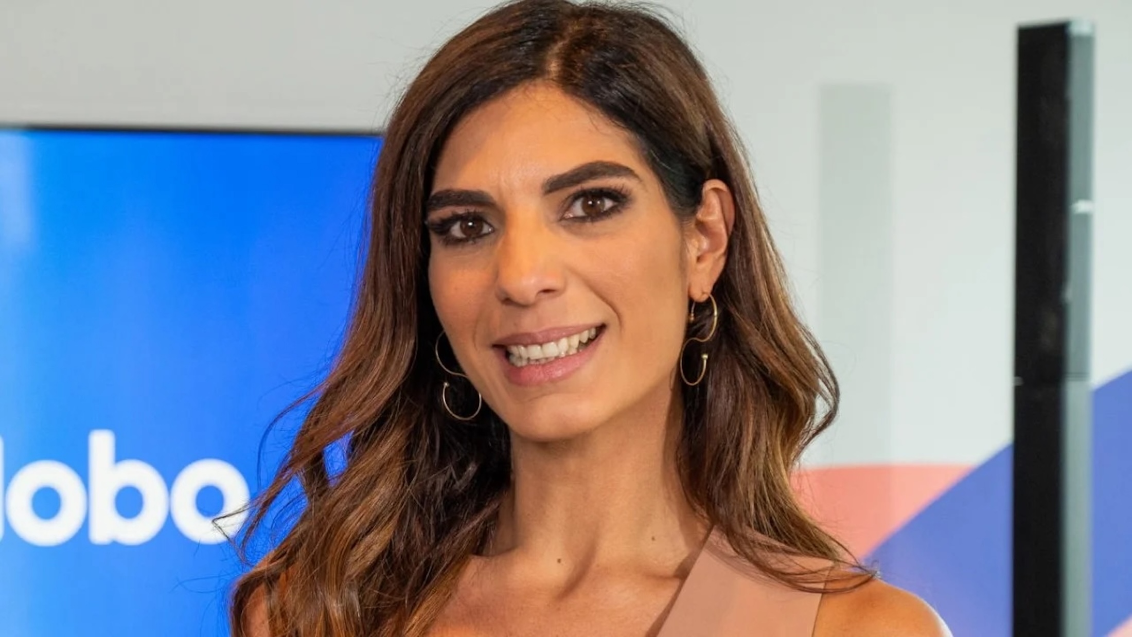 Andréia Sadi vira apresentadora do 1º programa da GloboNews no YouTube