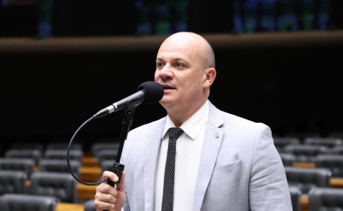 Cabo Gilberto reforça ofensiva contra acordo entre INSS e Contag