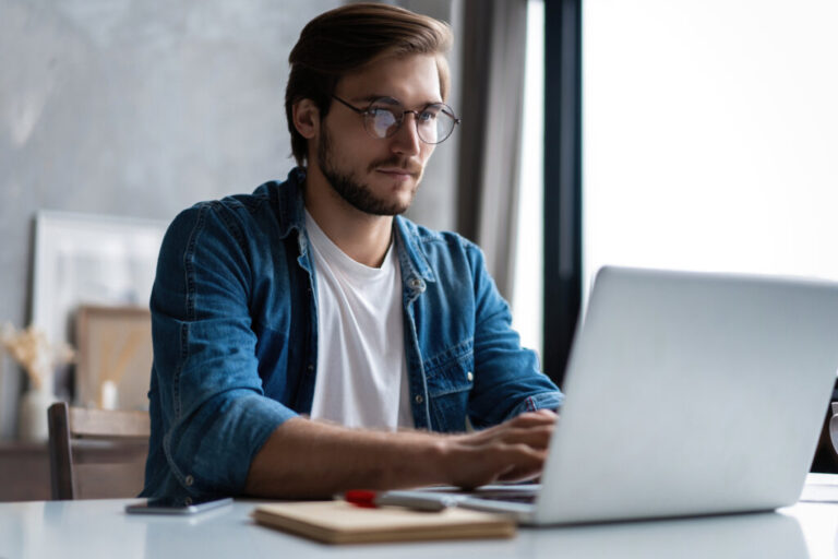 Concurso público: 6 dicas essenciais para quem está começando a estudar