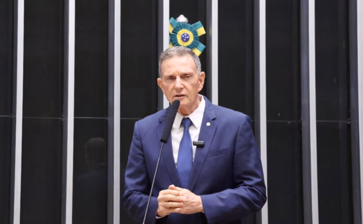 Câmara aprova em 1º turno PEC que amplia imunidade tributária para igrejas